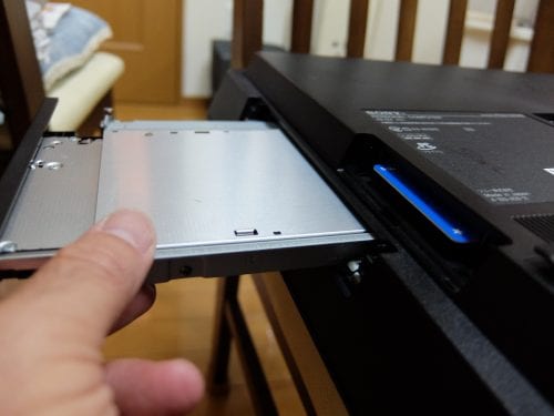 PCG-11212N 隠しビス2