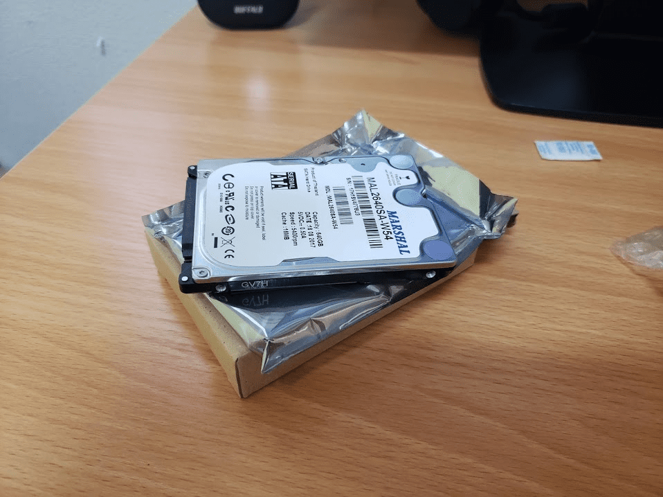 新品のハードディスク